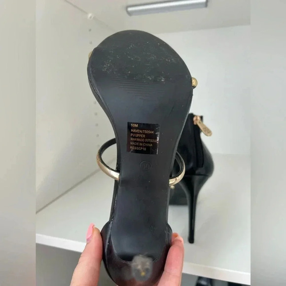 Black and Gold Heels - Picture 5 of 5